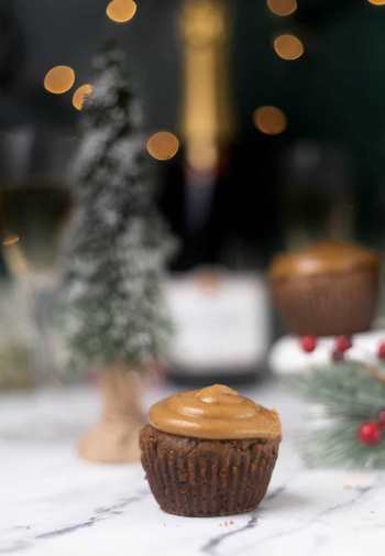 Small-batch gingerbread cupcakes with Taittinger champagne